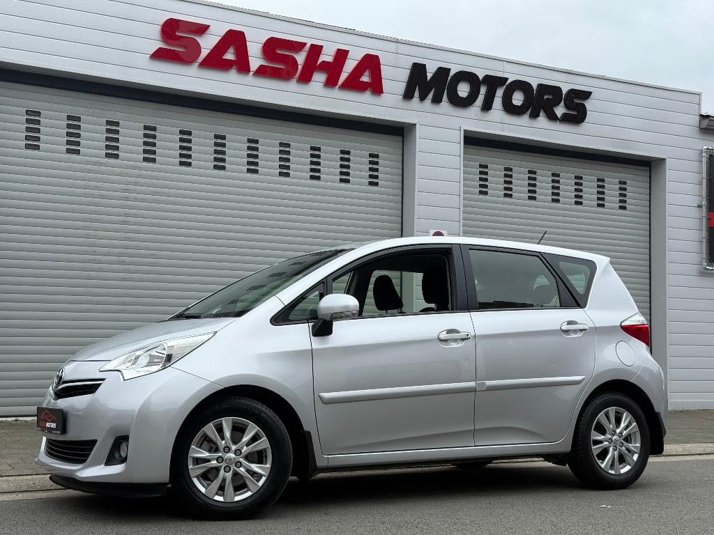 Toyota Verso-S 1.3 Benzine | Camera | 89.000KM | 12MGarantie, Autos, Achat, Entreprise, Boîte manuelle, Entretenue par le concessionnaire