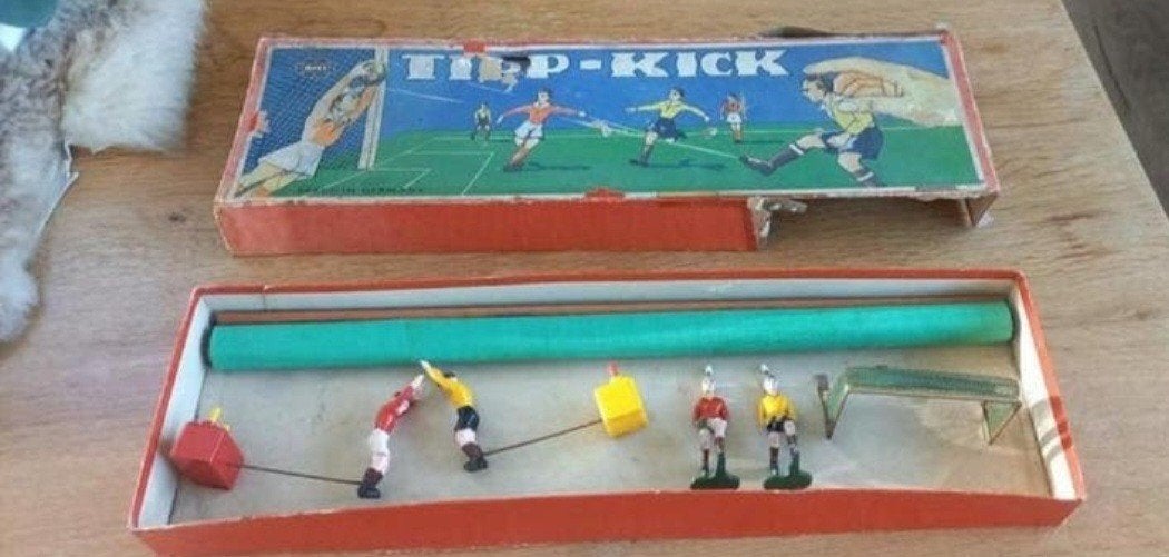 Tipp-kick voetbalspel jaren '60, Enlèvement ou Envoi