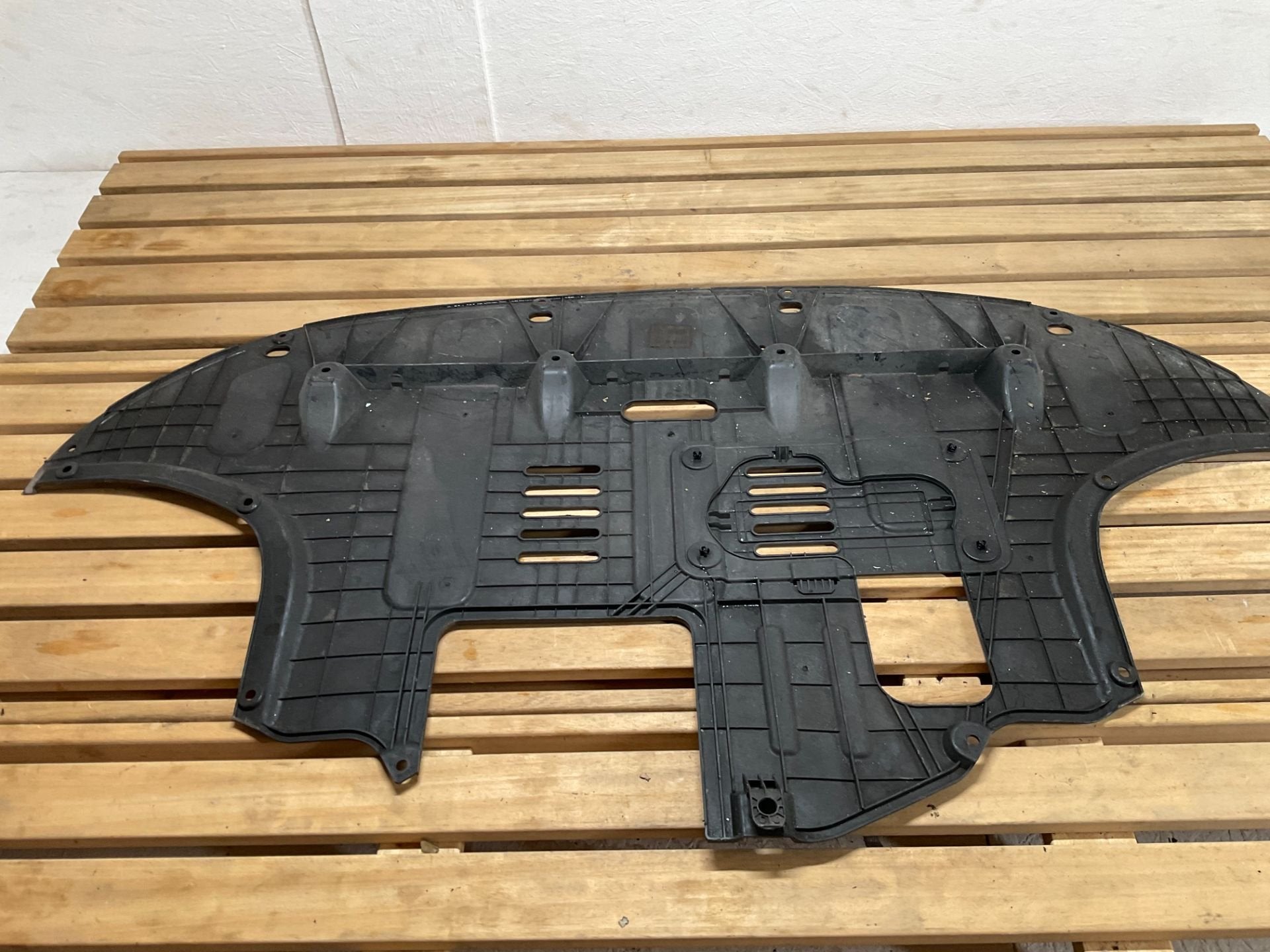 Panneau de soubassement moteur Kia Ceed 29111-J7500 KIA-109, Kia, Heolleung-ro 12
06797  Seoul, Utilisé, Info@kia.com