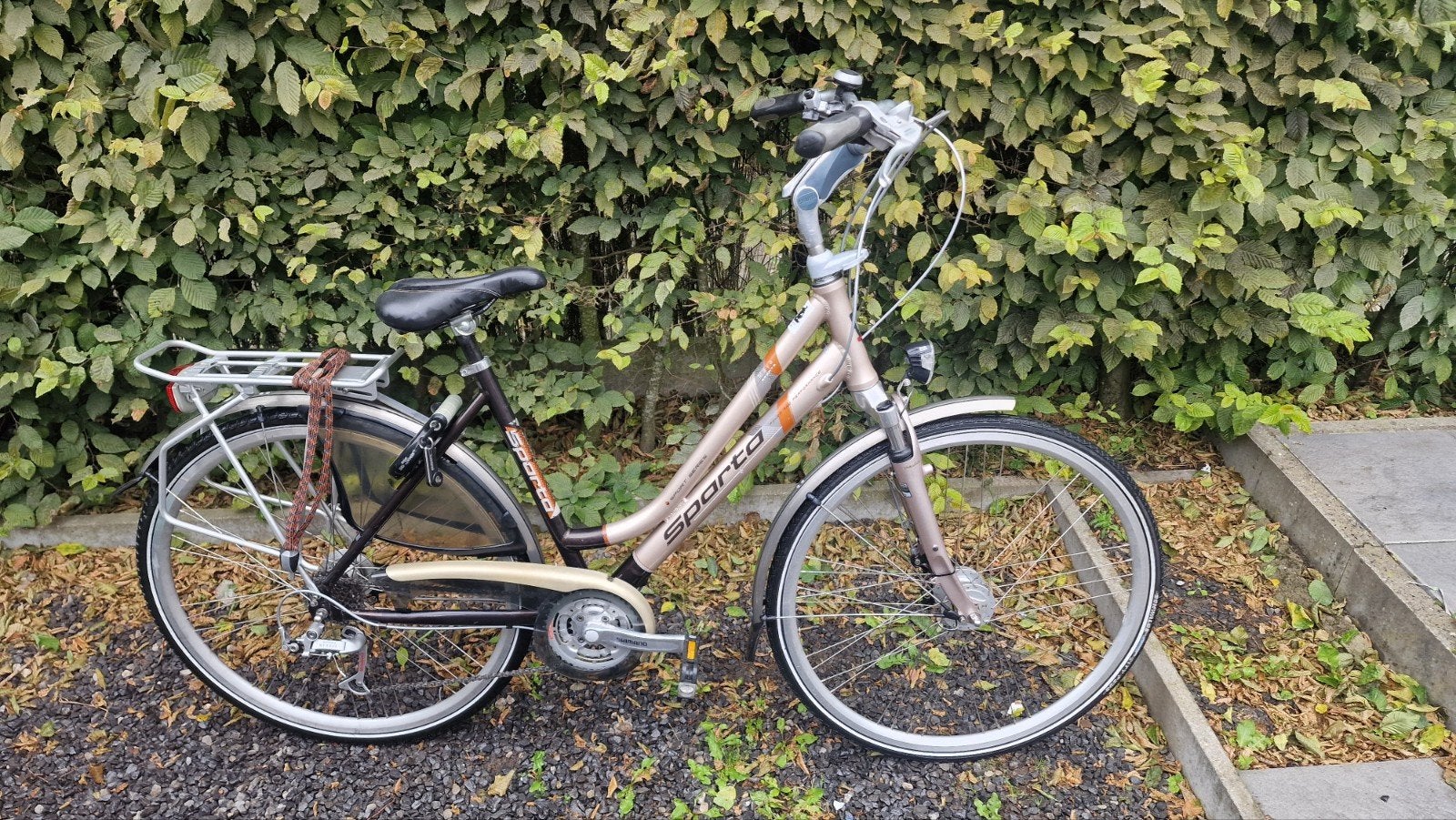Damesfiets merk sparta, Fietsen en Brommers, Ophalen, Sparta