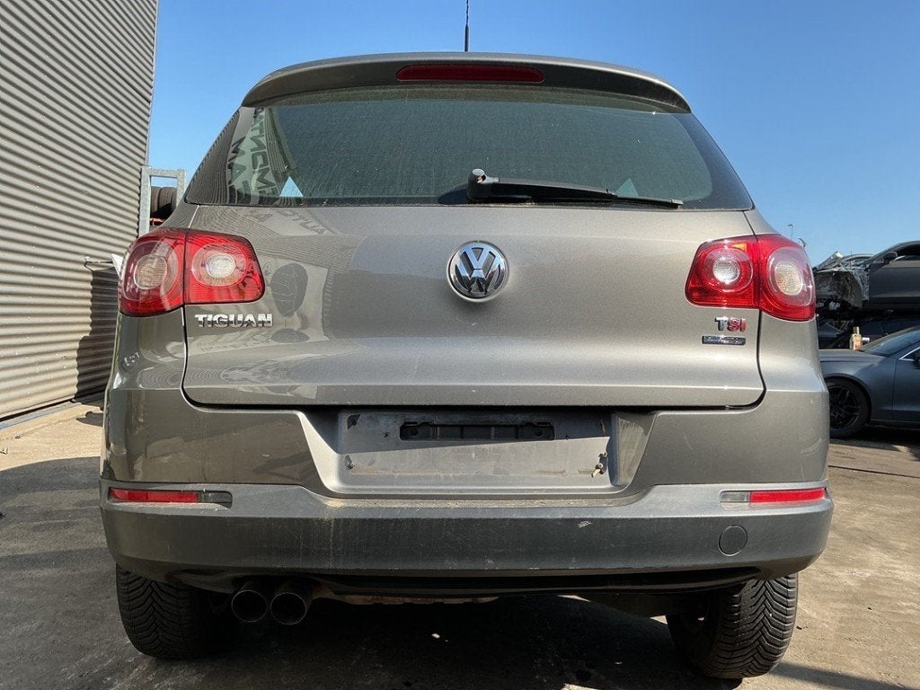 PARE-CHOCS ARRIÈRE Volkswagen Tiguan (5N1 / 2), Arrière, Pare-chocs, Volkswagen, Volkswagen AG