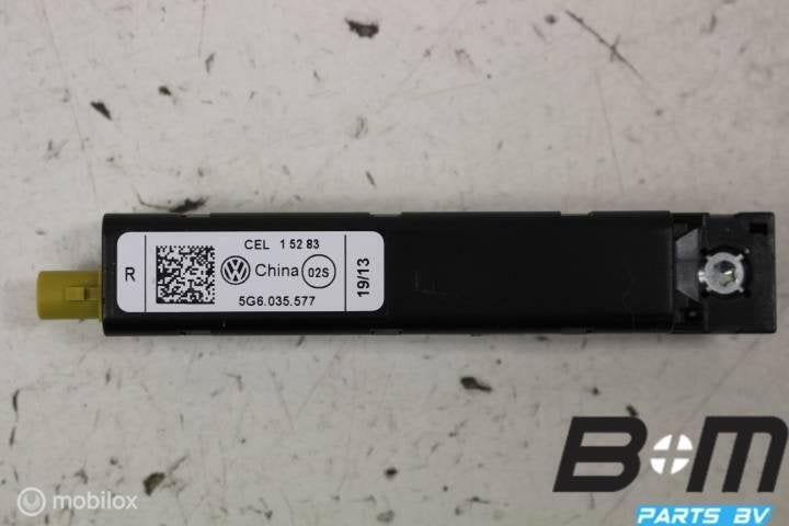 Antenneversterker VW Golf 7 5G6035577, Auto diversen, Autoradio's, Gebruikt