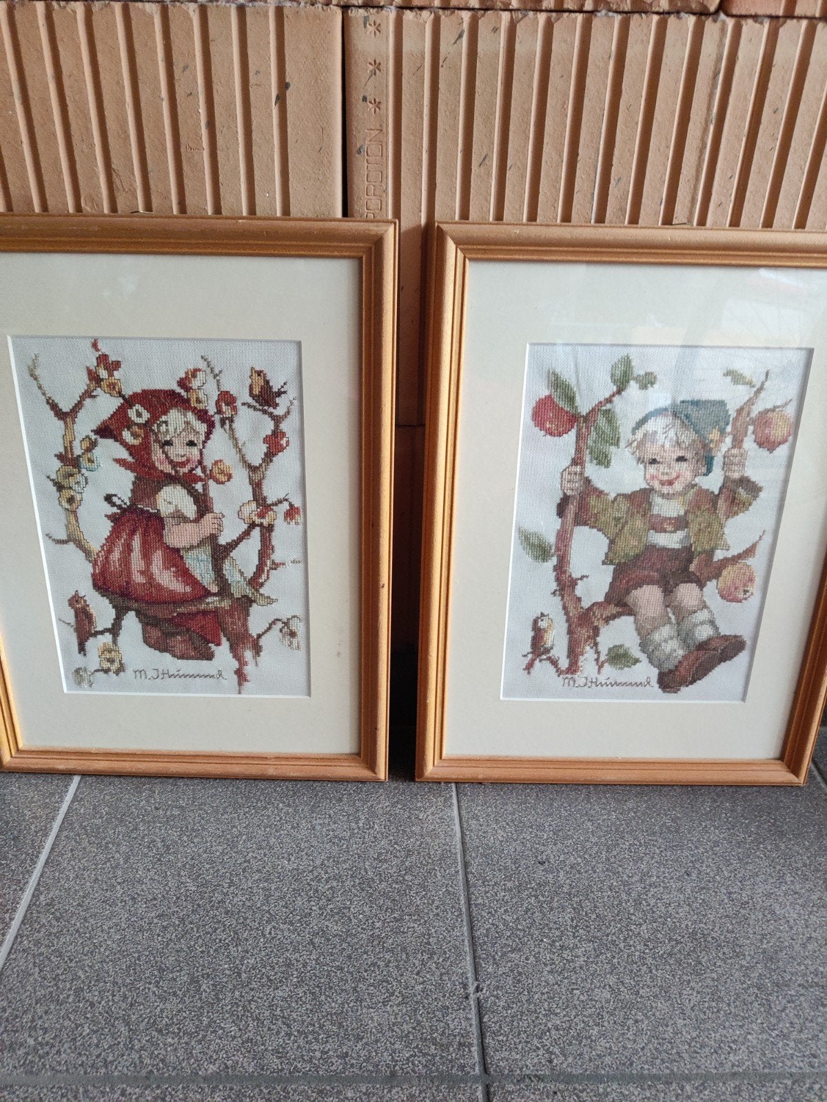 2 beukehouten lijsten, Ophalen