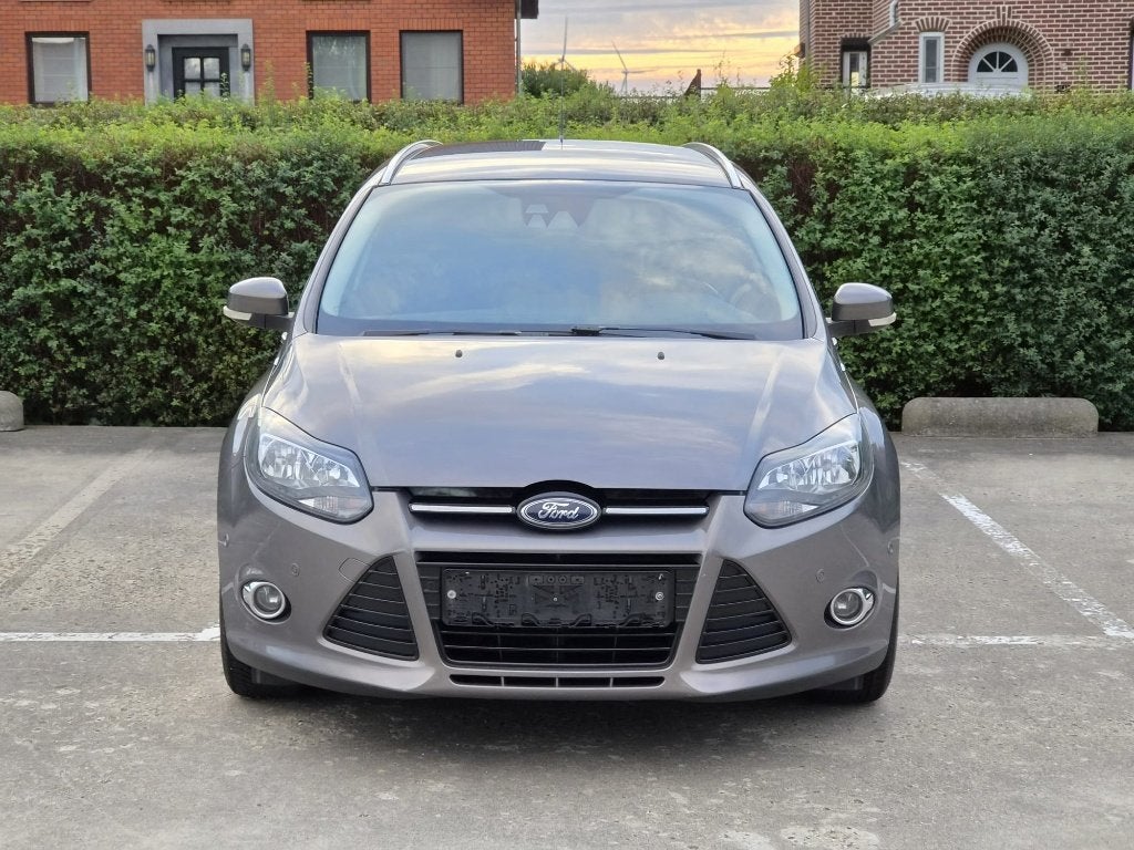 Ford fucus 1.6 diesel jaar 2011 met airco, Focus, Boîte manuelle, Noir, 5 portes