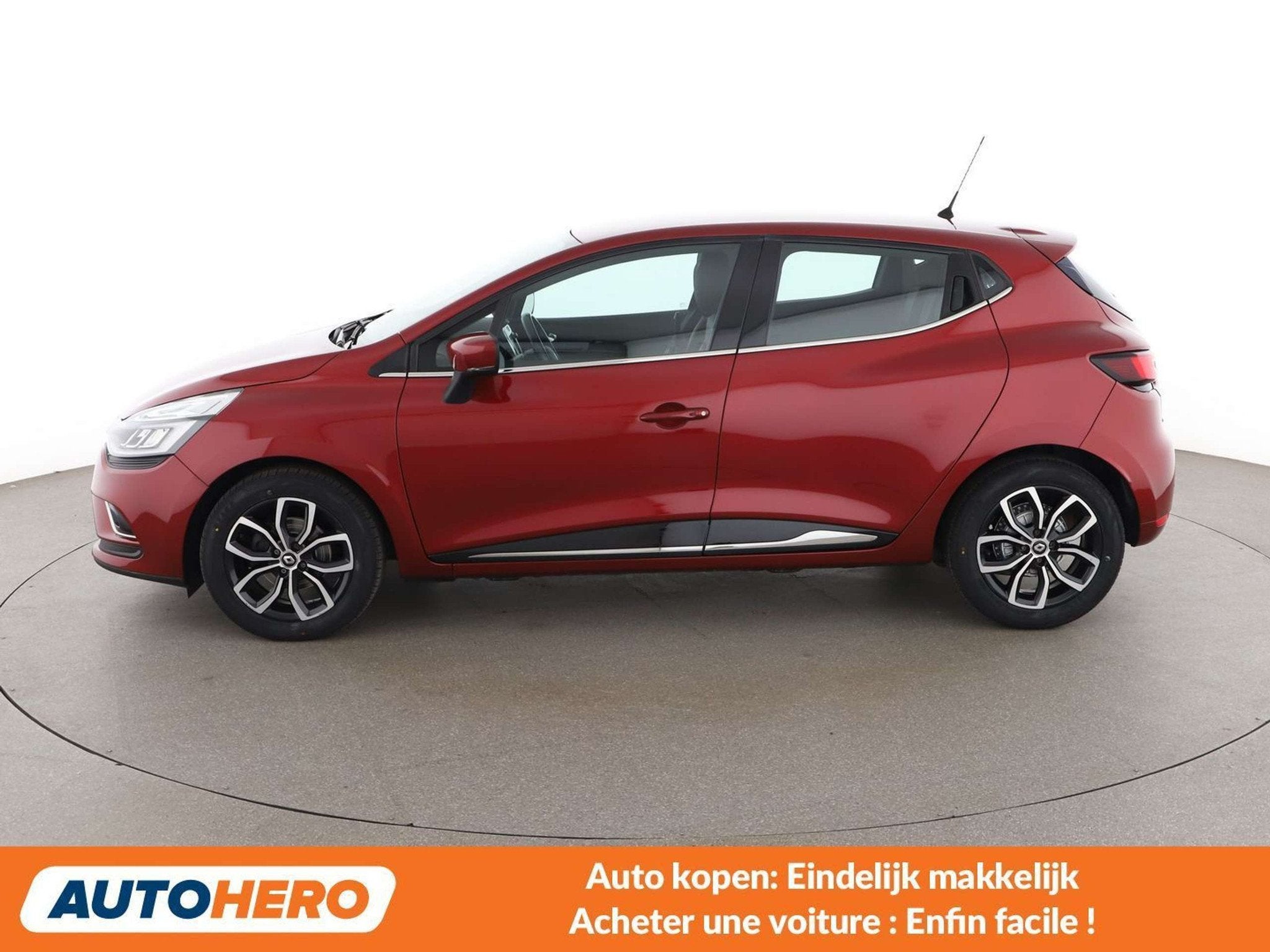 Renault Clio 1.2 TCe Energy Intens (automatique), Autos, 87 kW, Noir, 5 portes, 5 places