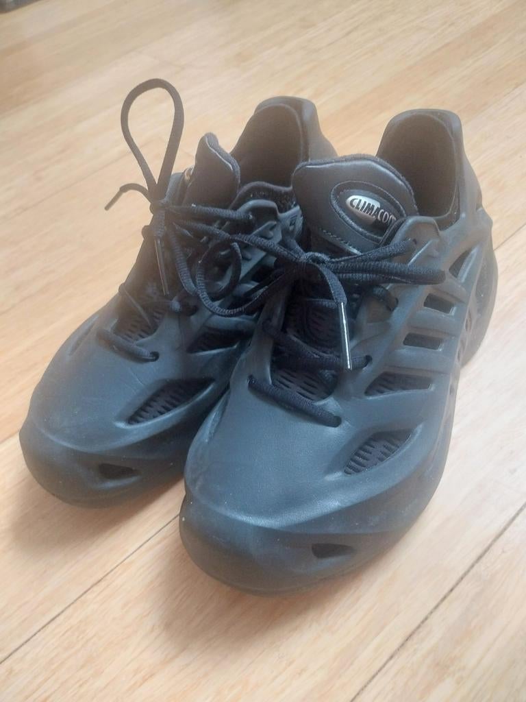 Adidas, Ophalen