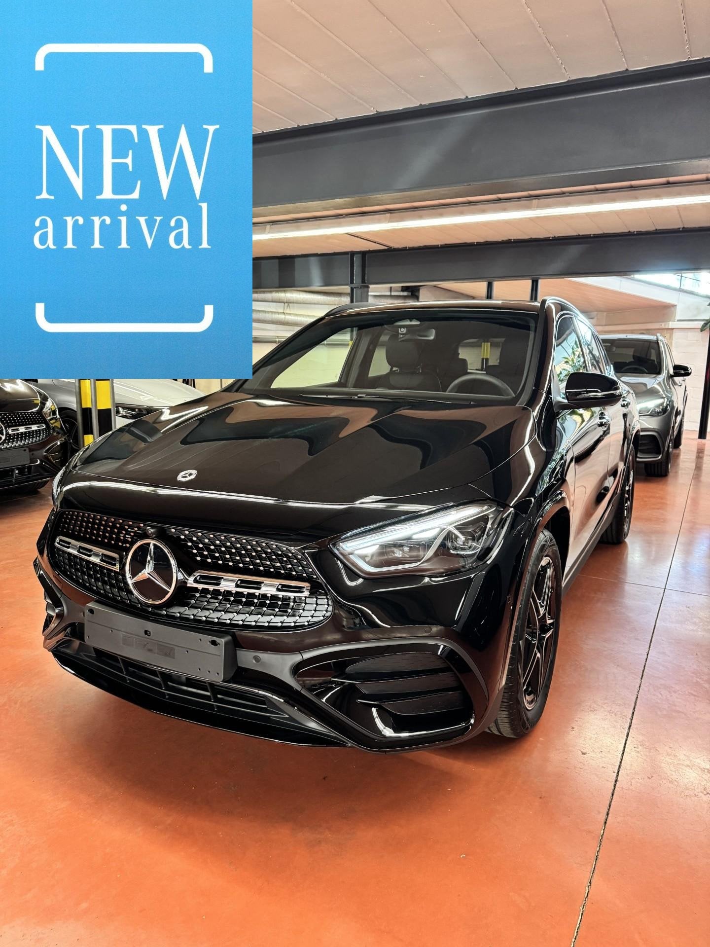 Mercedes-Benz GLA GLA 180 140 Years Edition (automatique), Autos, 1332 cm³, Achat, Entreprise, Volant multifonction