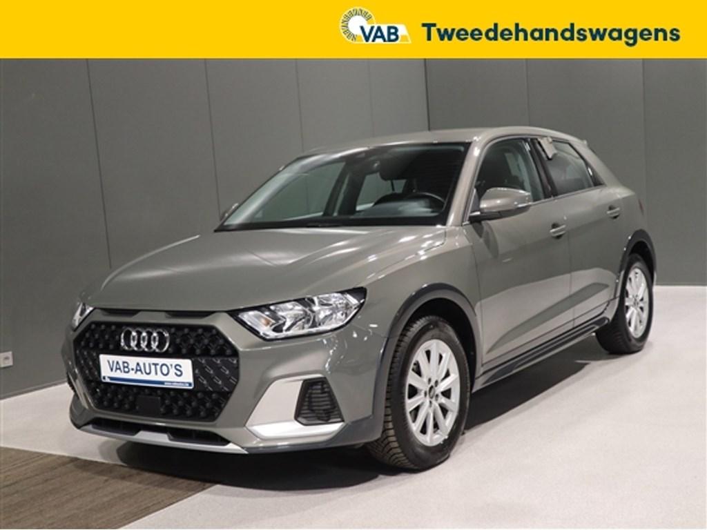 Audi A1   ALLSTREET 30 TFSI S-TRONIC, Argent ou Gris, Achat, A1, Entreprise