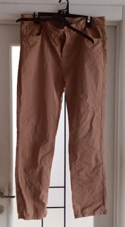 Pantalon homme beige moutarde 48, Kleding | Heren, Broeken en Pantalons, Ophalen of Verzenden, Gedragen, Maat 56/58 (XL), Overige kleuren