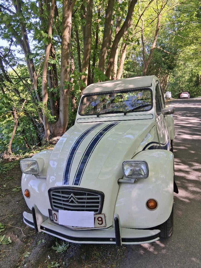 2 CV6 de 1984, Auto's, Citroën, Particulier, 2CV, Benzine, Cabriolet, 5 deurs, Handgeschakeld, Wit, Beige, Stof, Voorwielaandrijving