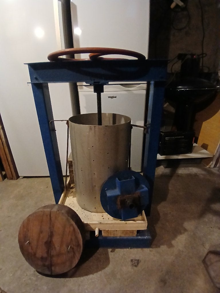 Materiaal om fruitwijn te maken, Enlèvement, Utilisé