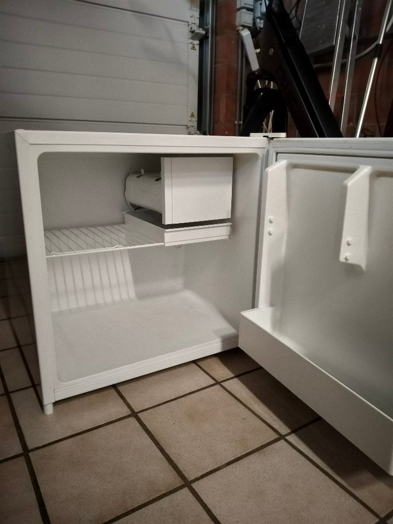 Mini koelkast Zanussi, Elektronische apparatuur, Koelkasten en IJskasten, Ophalen, Gebruikt, Met vriesvak