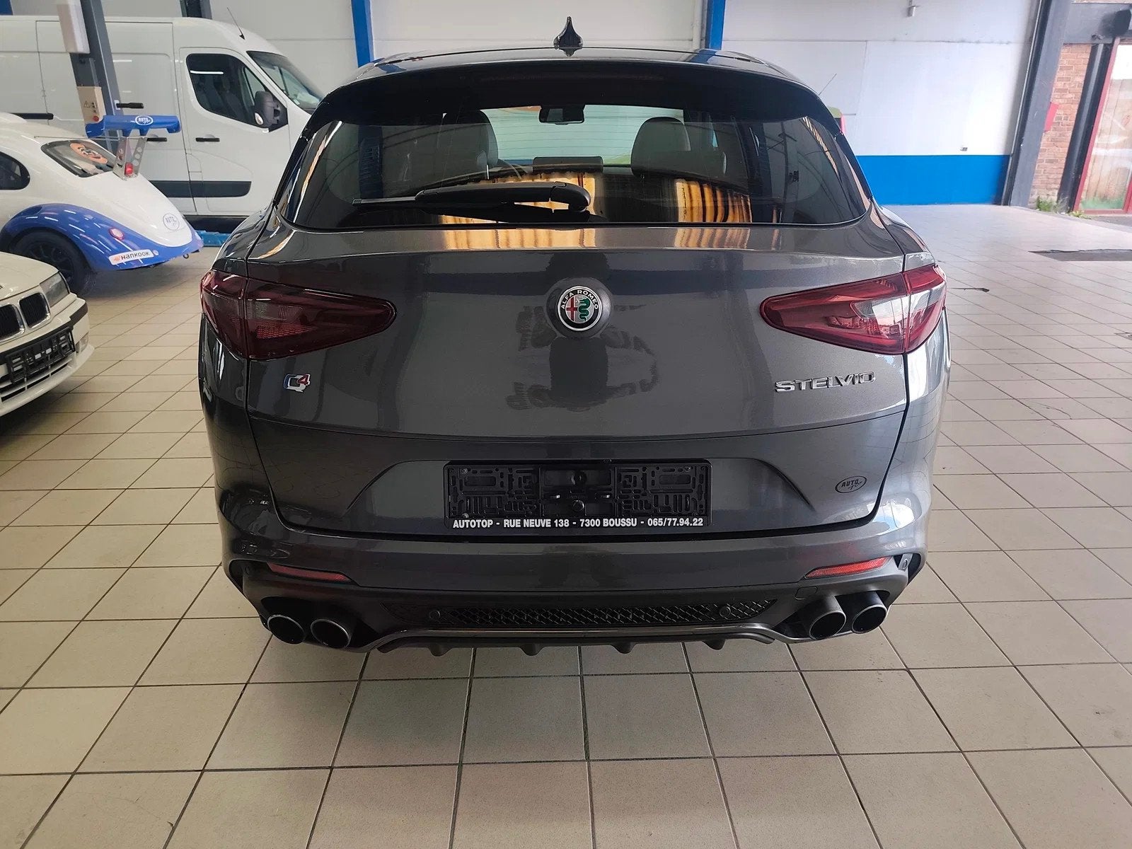Alfa Romeo Stelvio Quadrifoglio (automatique), Feux de virage, Achat, 375 kW, Entreprise