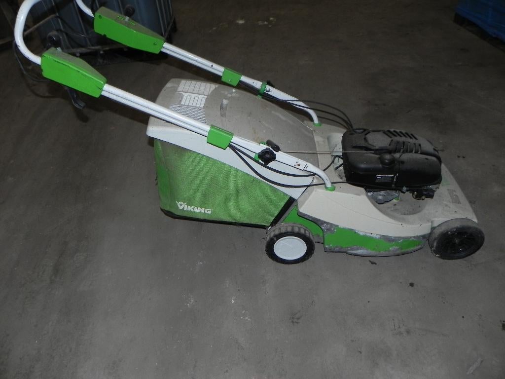 Grasmaaier+ opvangbak benzine Viking, Tuin en Terras, Ophalen, Viking, Benzine, Gebruikt