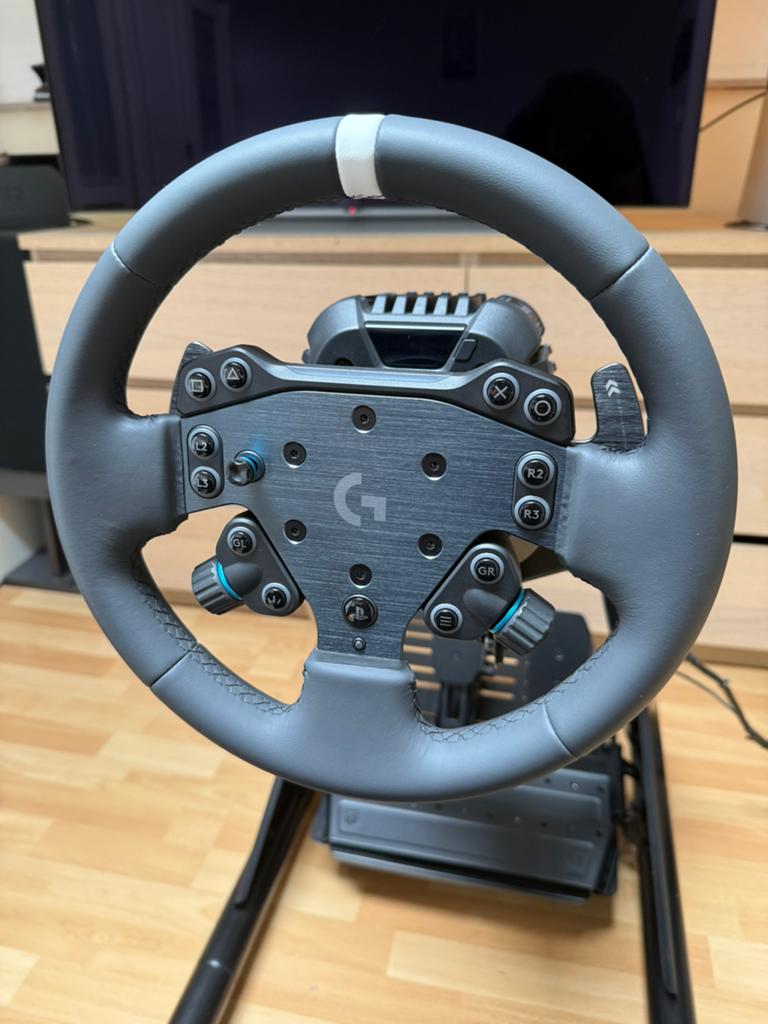 Logitech G RS50 direct drive 8NM + Pedalier RS50 + Playseat, Enlèvement, Comme neuf, Volant ou Pédales, PlayStation 5