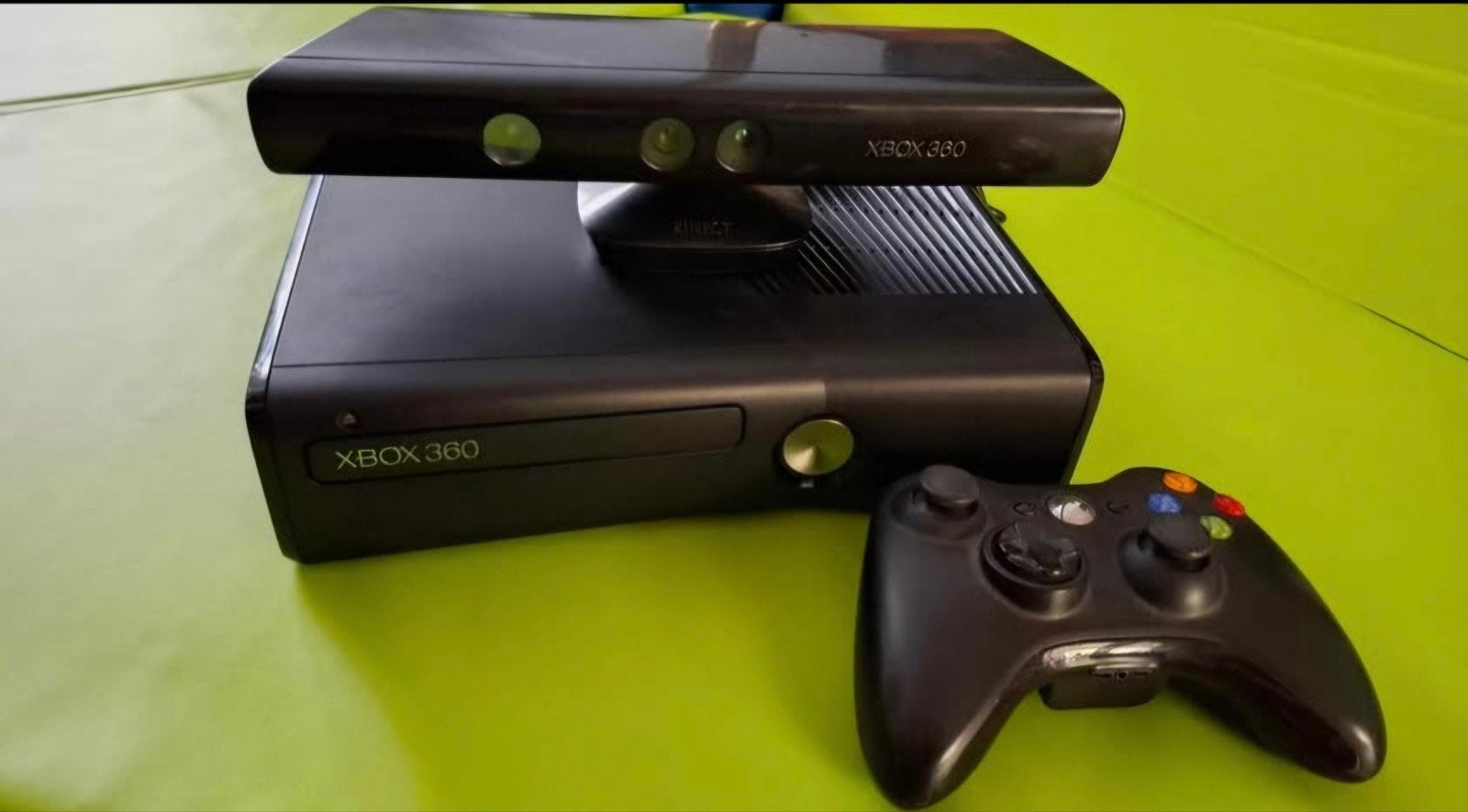 Xbox 360, Games en Spelcomputers, Ophalen, 360 S, Met kinect, Zo goed als nieuw