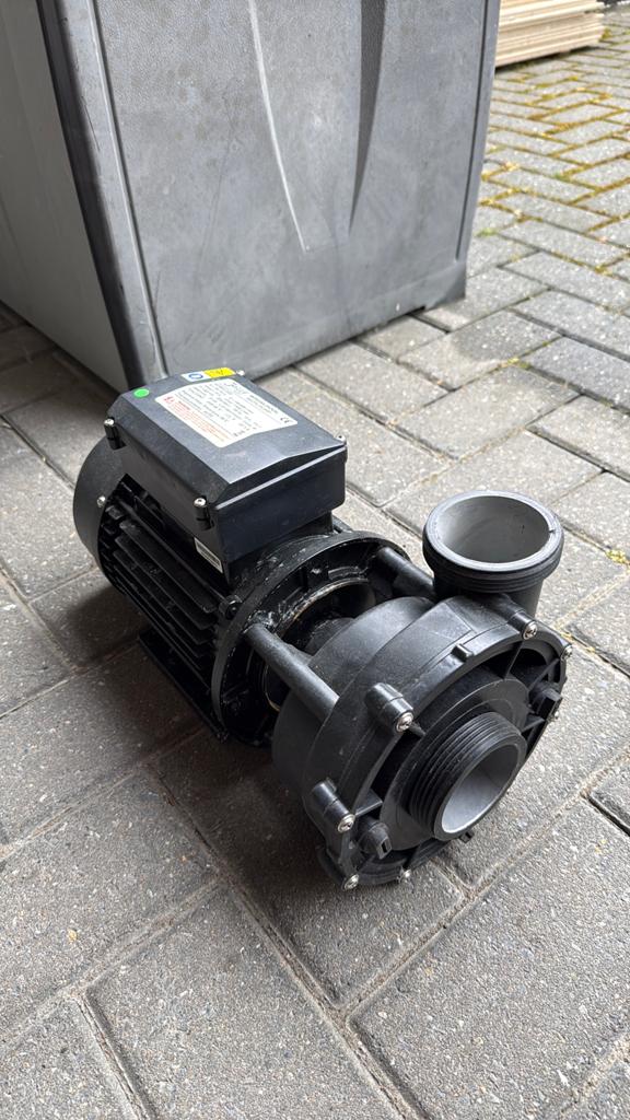 Jakuzzi motor - pomp, Tuin en Terras, Ophalen, Zo goed als nieuw