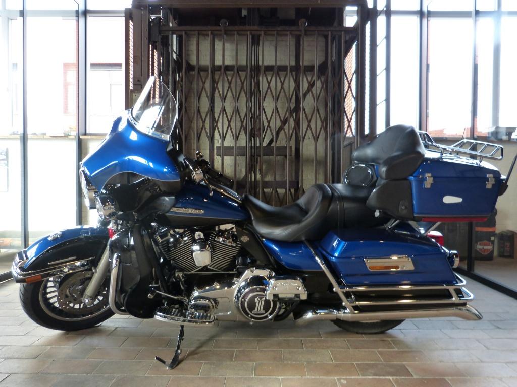 Harley-Davidson TOURING FLHTK ULTRA LIMITED, Motos, 1745 cm³, Plus de 35 kW, Info@freedom-machines.be, Régulateur de vitesse