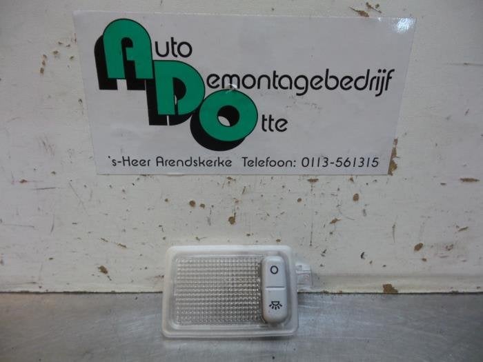 Eclairage intérieur avant d'un Ford C-Max (C-Max 04-), -, 3 mois de garantie, -, -