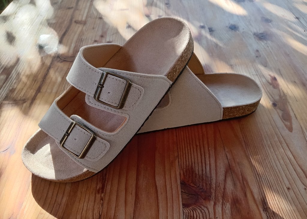 Mules Sandales pointure 37 beige Femme Chaussures ouvertes, Neuf, Autre, Beige, Sandales et Mûles