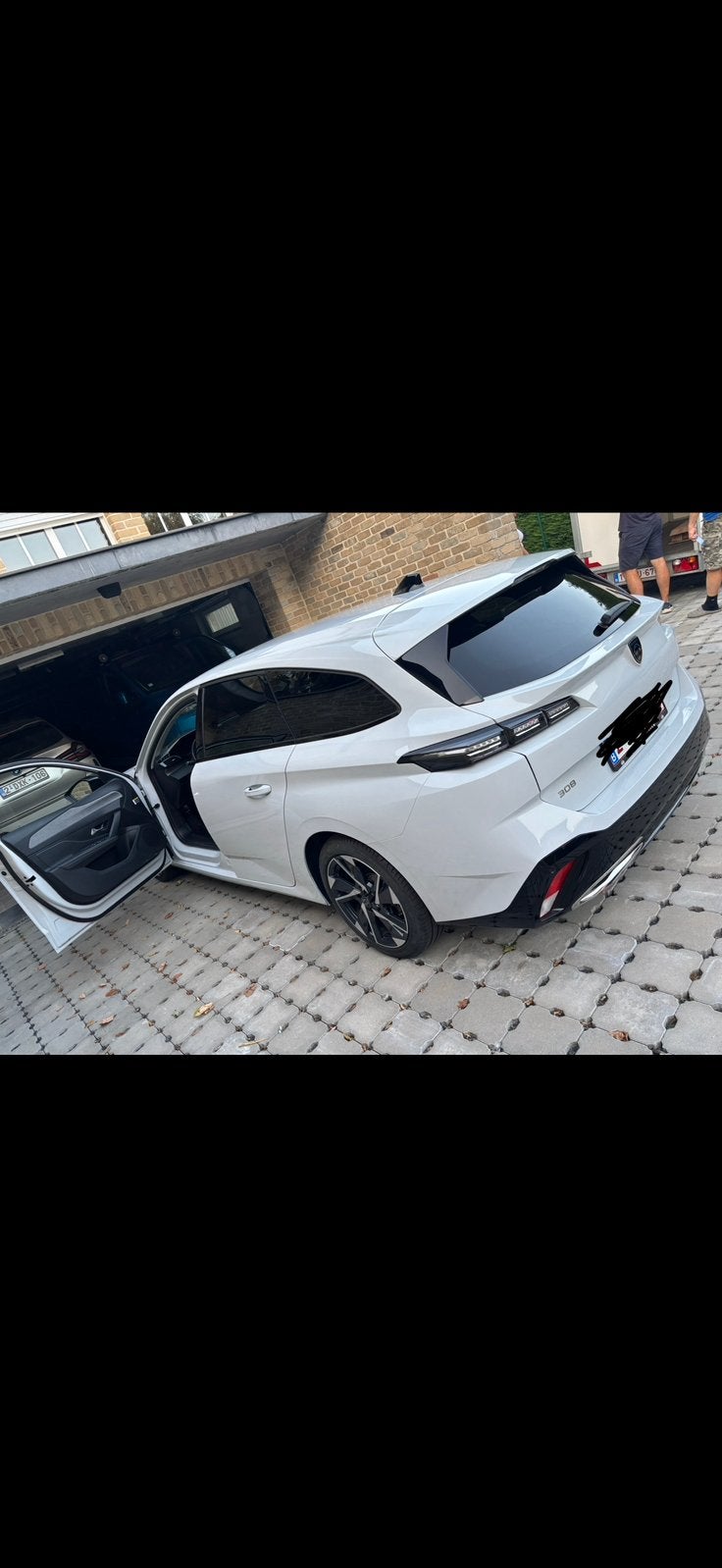 Peugeot 308 SW, 1385 kg, Achat, 1250 kg, Phares entièrement LED