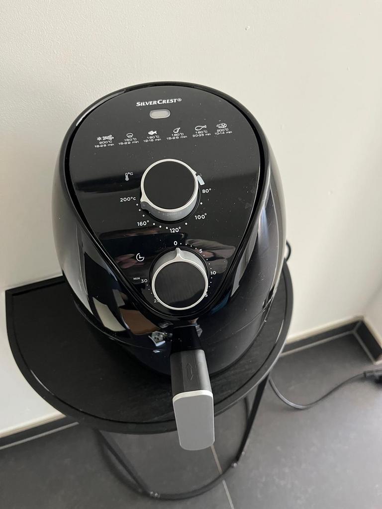 Airfryer SilverCrest – €10, Elektronische apparatuur, Airfryers, Gebruikt, Airfryer, Ophalen