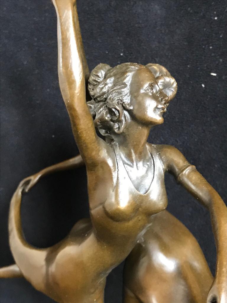 Bronzen dansende ballerina's. Vitaleh, groot zuiver brons, Enlèvement ou Envoi, Brons, Statue