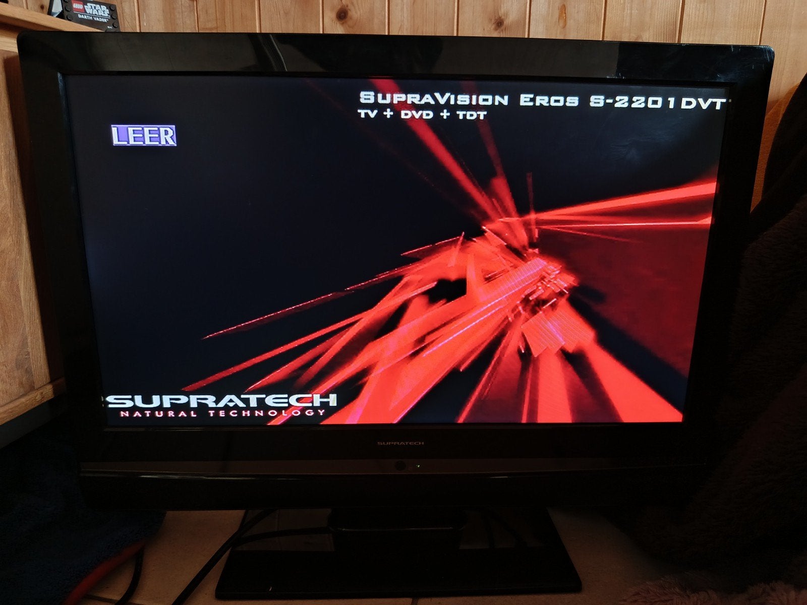 Tv met CD/DVD speler, Audio, Tv en Foto, Televisies, Ophalen of Verzenden, Zo goed als nieuw