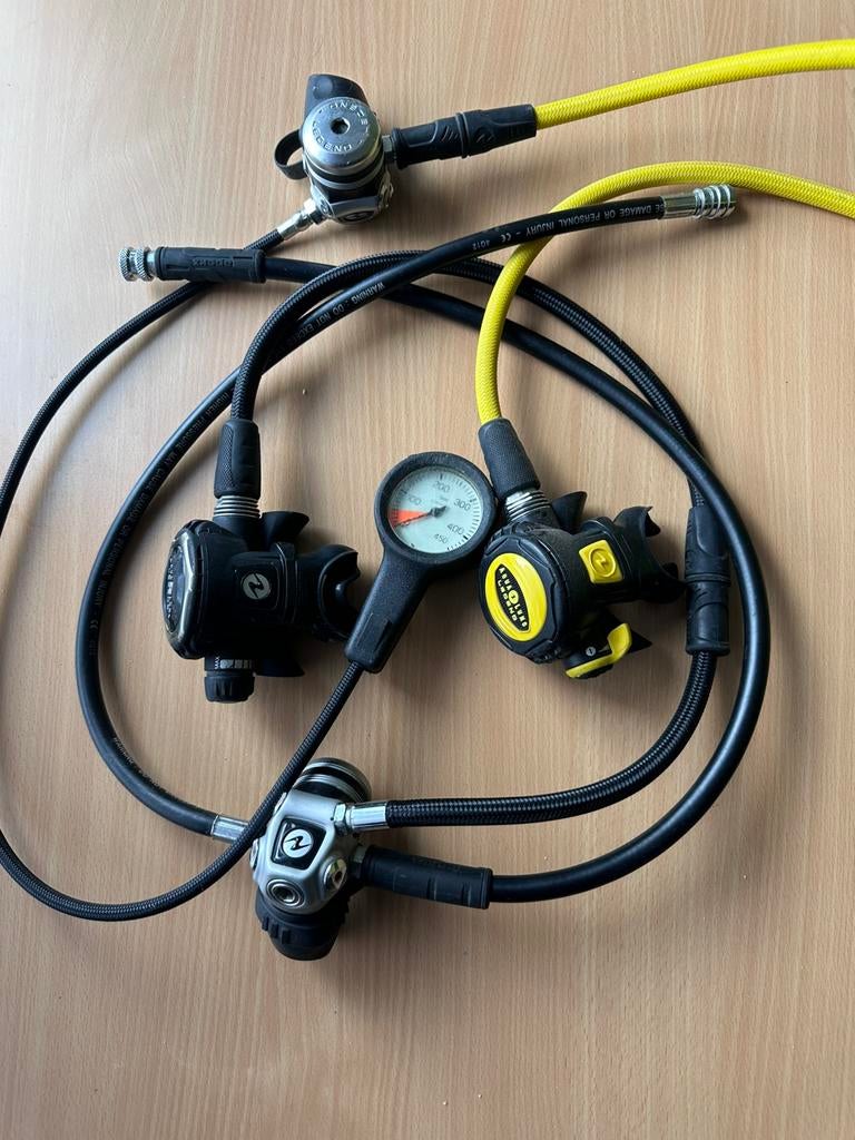 2 ontspanner aqualung legend, Ophalen, Gebruikt