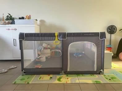 Opvouwbare babyspeeltuin, Kinderen en Baby's, Babyparken