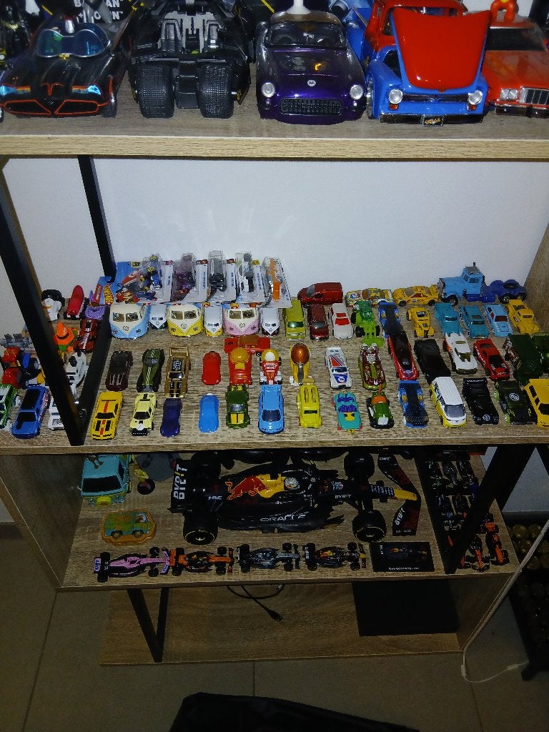 Vend jouet voiture,figurine tintin ,figurine batman, Enlèvement, Neuf