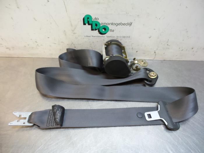 Ceinture de sécurité avant droite d'un Renault Megane (Meg, Renault, -, 3 mois de garantie, Utilisé