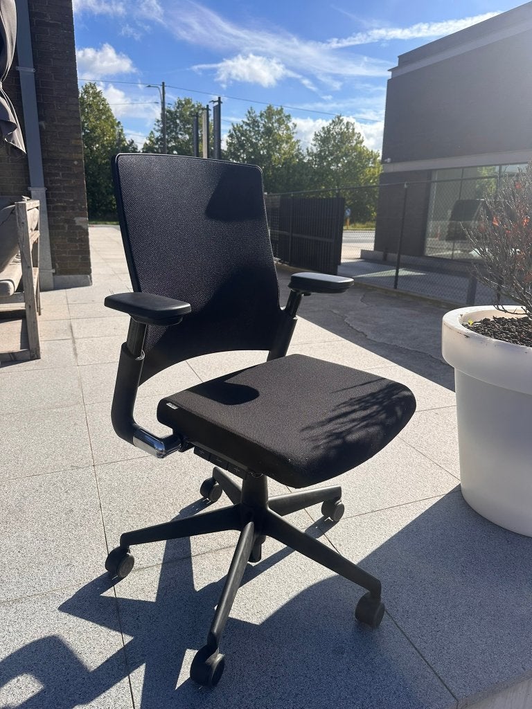 Ergonomische bureaustoel, Ophalen, Zwart, Zo goed als nieuw, Bureaustoel