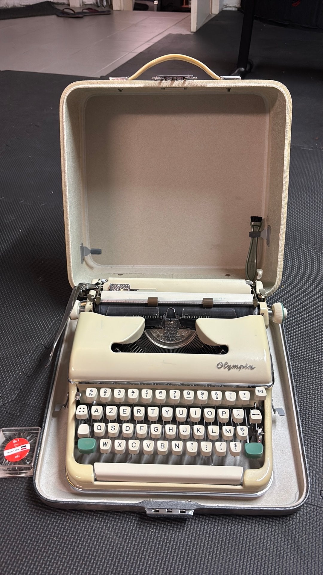 Machine à écrire Olympia SM7 (1963), Enlèvement ou Envoi, Comme neuf