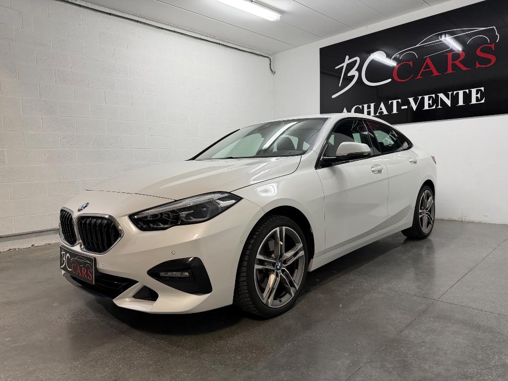BMW 218i boîte auto*garantie*cuir gps led caméra, Auto's, BMW, Automaat, 4 deurs, 2 Reeks, Leder