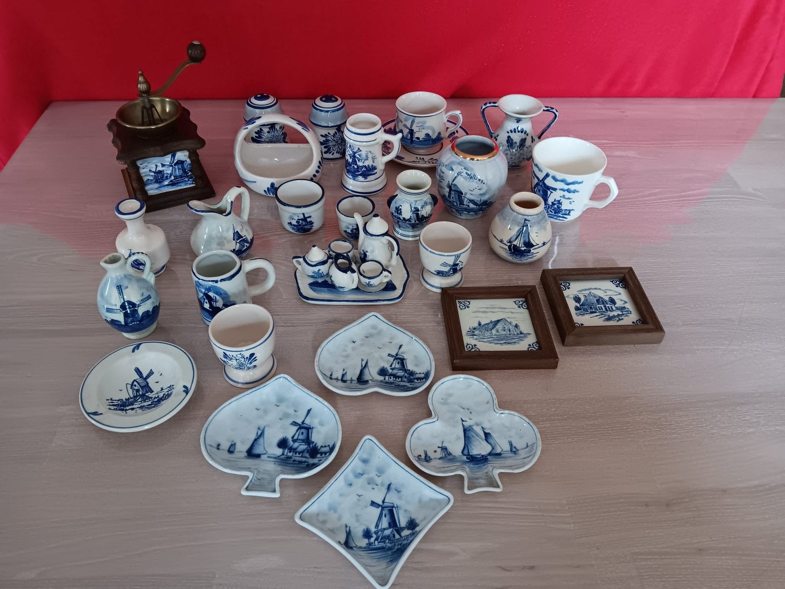 Varia blauwe Delft, Enlèvement