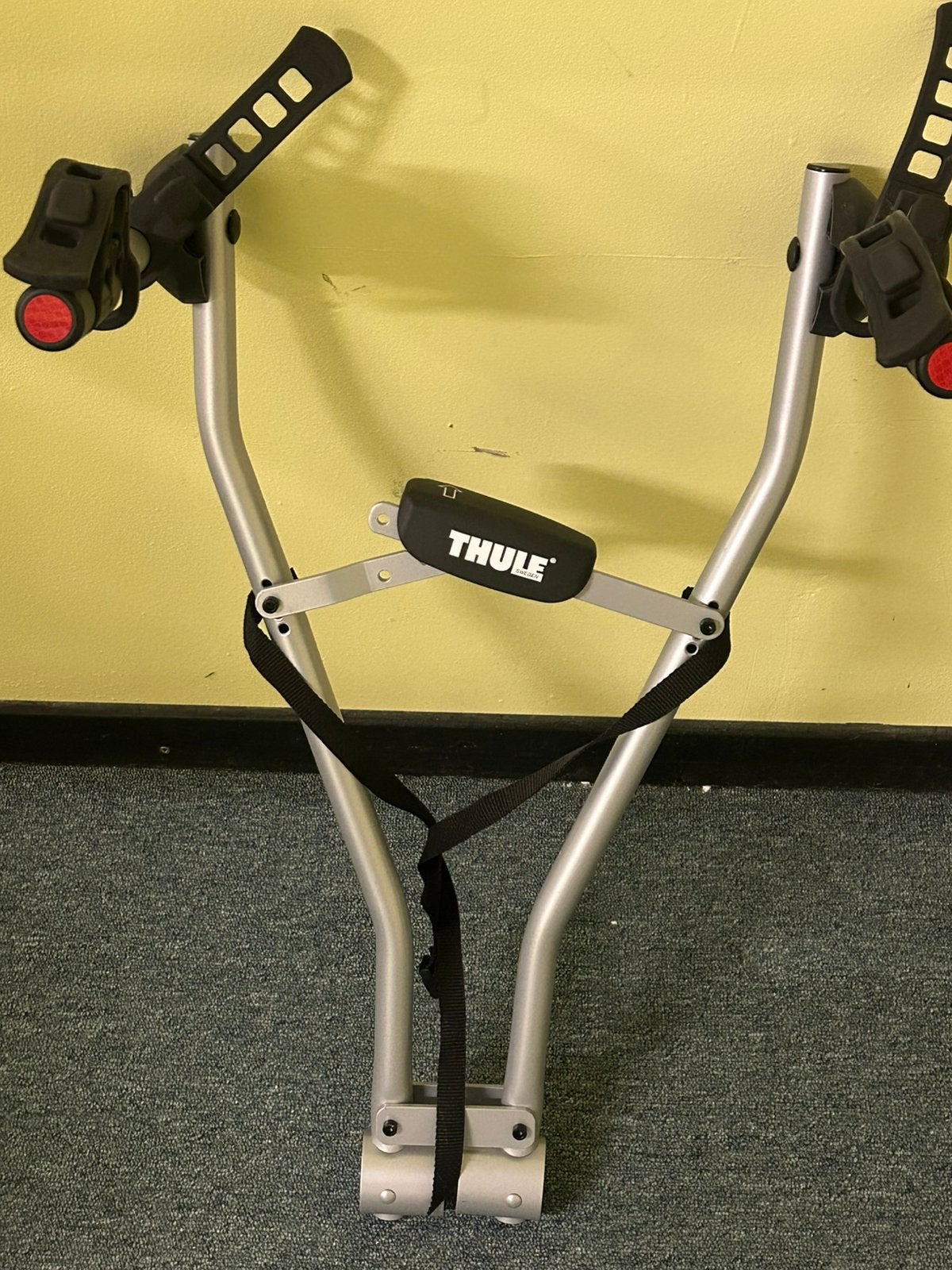 Fietsdrager, Ophalen, 2 fietsen, Zo goed als nieuw