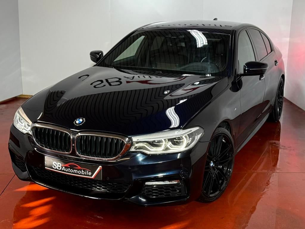 BMW 540 i PACK M // INDIVIDUAL // COCKPIT // GARANTIE //, Auto's, BMW, Automaat, Blauw, Leder, Bedrijf