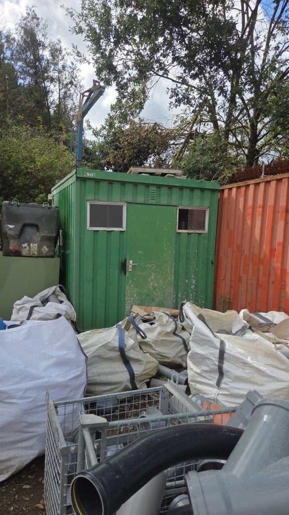Container / Werfkeet, Doe-het-zelf en Bouw, Ophalen, Gebruikt