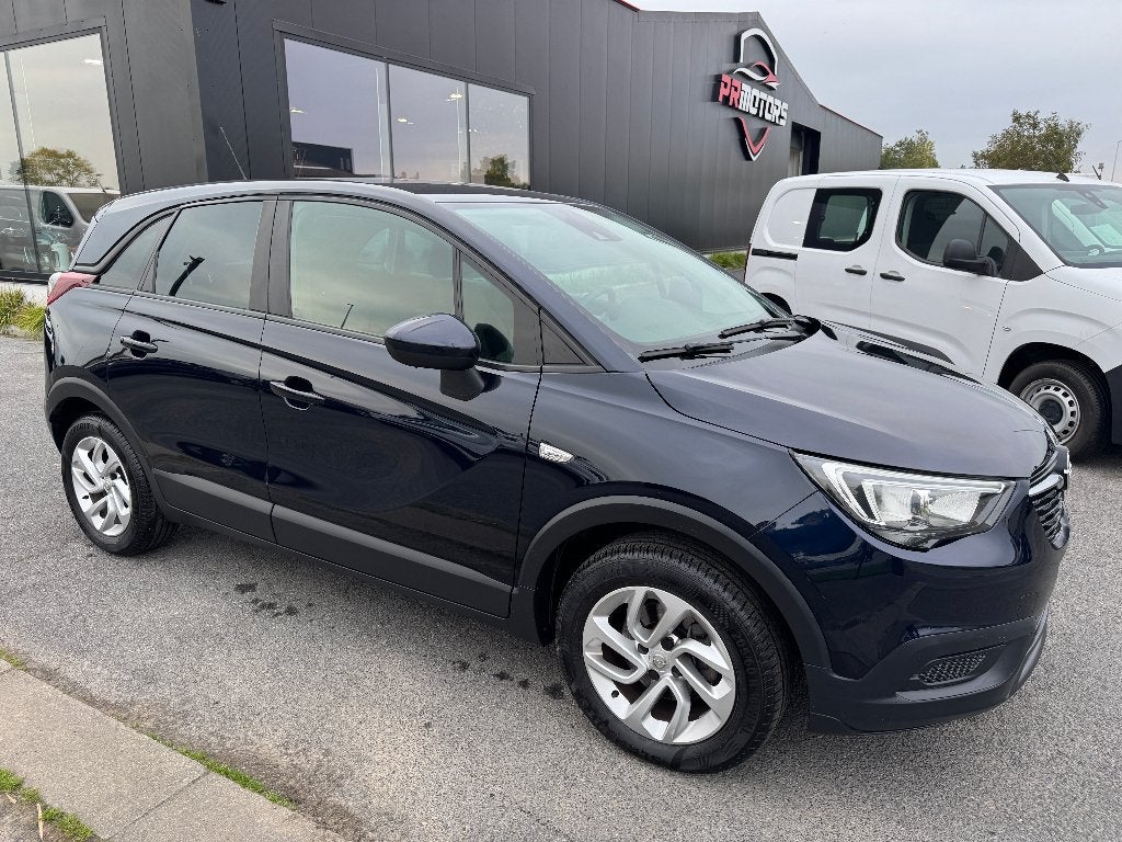 Opel Crossland X 1.2 pdc carplay navi cruise, Auto's, Voorwielaandrijving, Dealer onderhouden, 1199 cc, Bedrijf