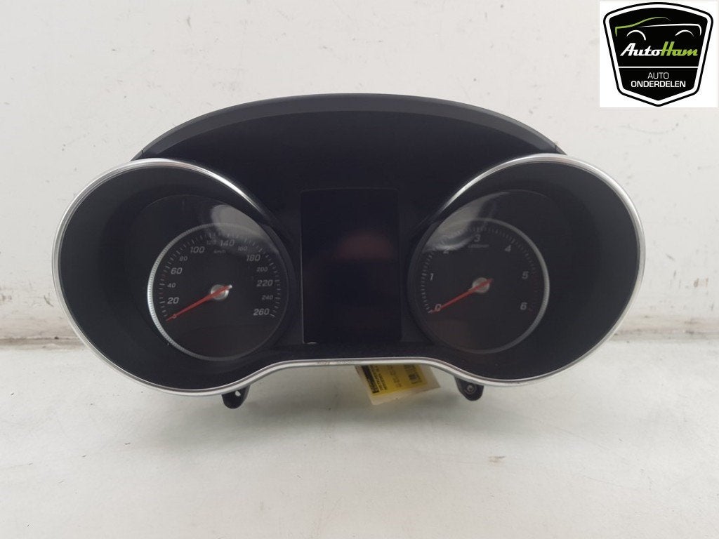 COCKPIT Mercedes-Benz GLC Coupe (C253) (01-2016/03-2023), Gebruikt, Mercedes-Benz