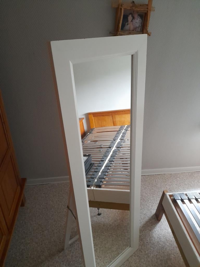 Miroir sur pied, Ophalen