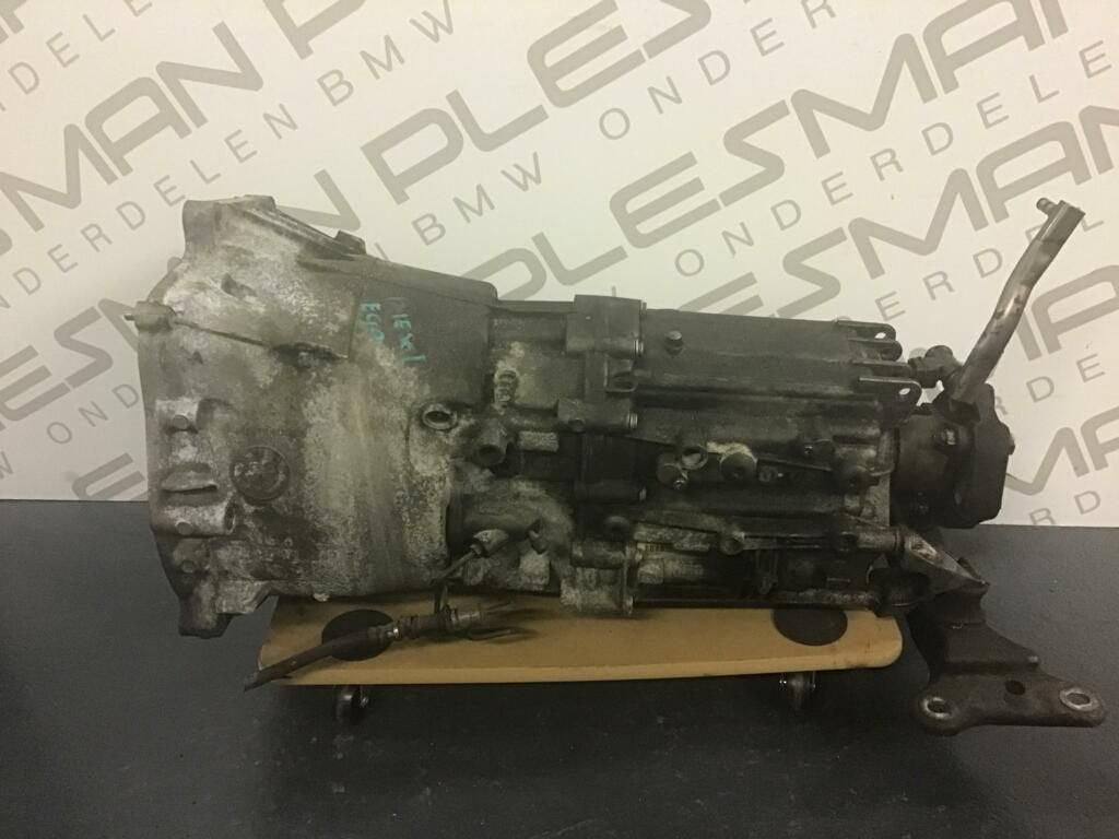 Versnellingsbak BMW 1-serie E87 118d  0113982BEO, Autos : Pièces & Accessoires, Transmission & Accessoires, BMW, Utilisé, Enlèvement ou Envoi