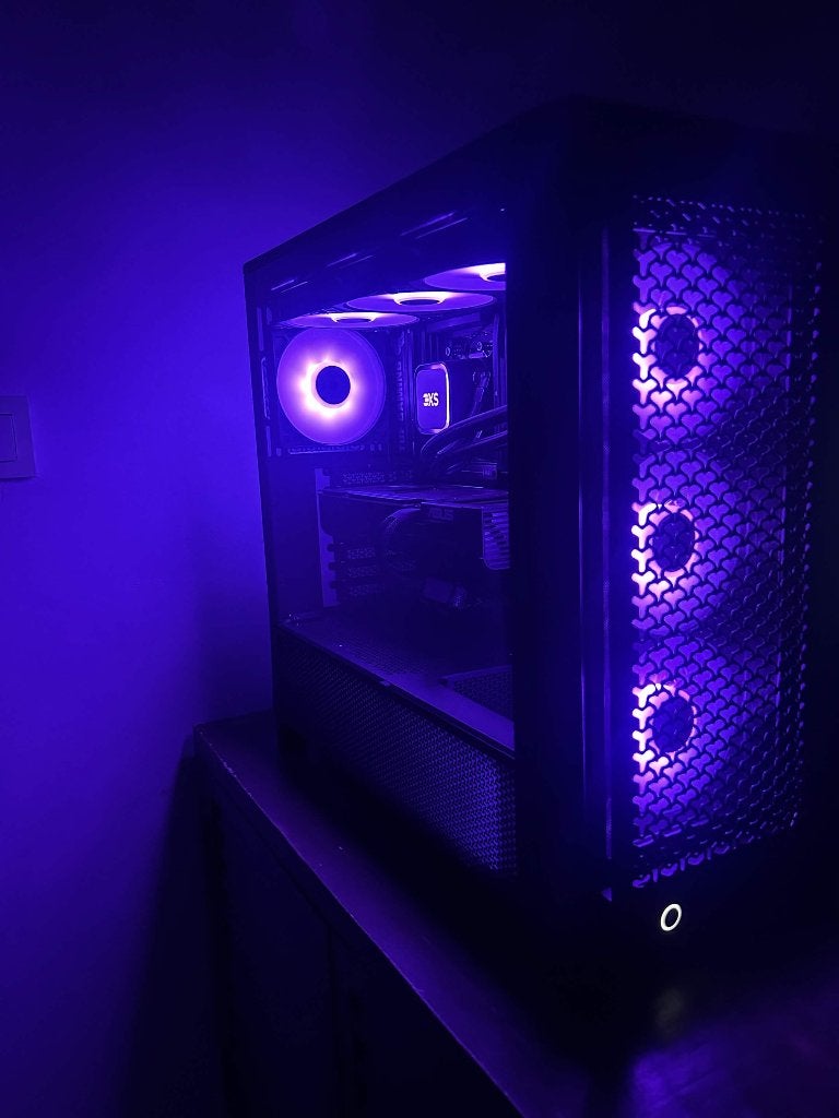 PC Gaming 3XS RTX 5070 Ti 16Go – Ryzen 7 7800X3D – 32Go DDR5, Informatique & Logiciels, Neuf, 32 GB, 4 Ghz ou plus, AMD Ryzen 7