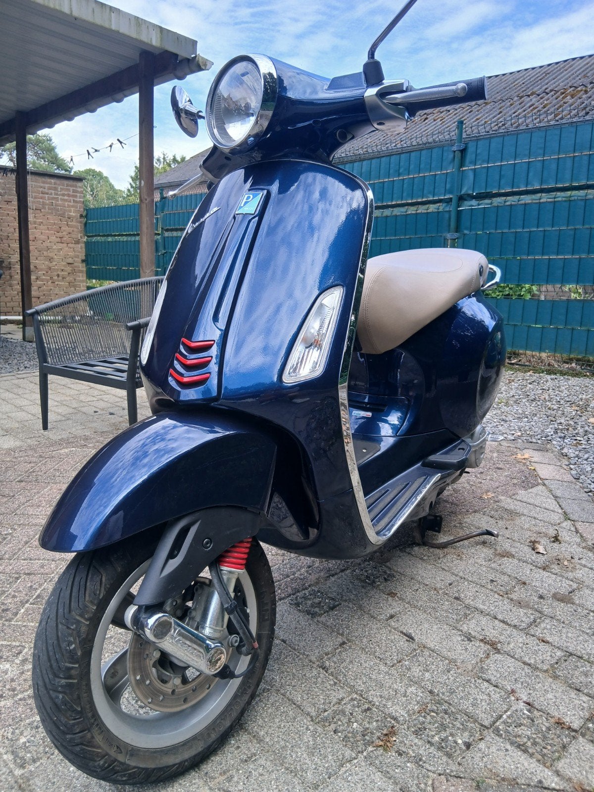 Vespa primavera, Fietsen en Brommers, Scooters | Vespa, Ophalen, Overige modellen, Klasse B (45 km/u), Benzine