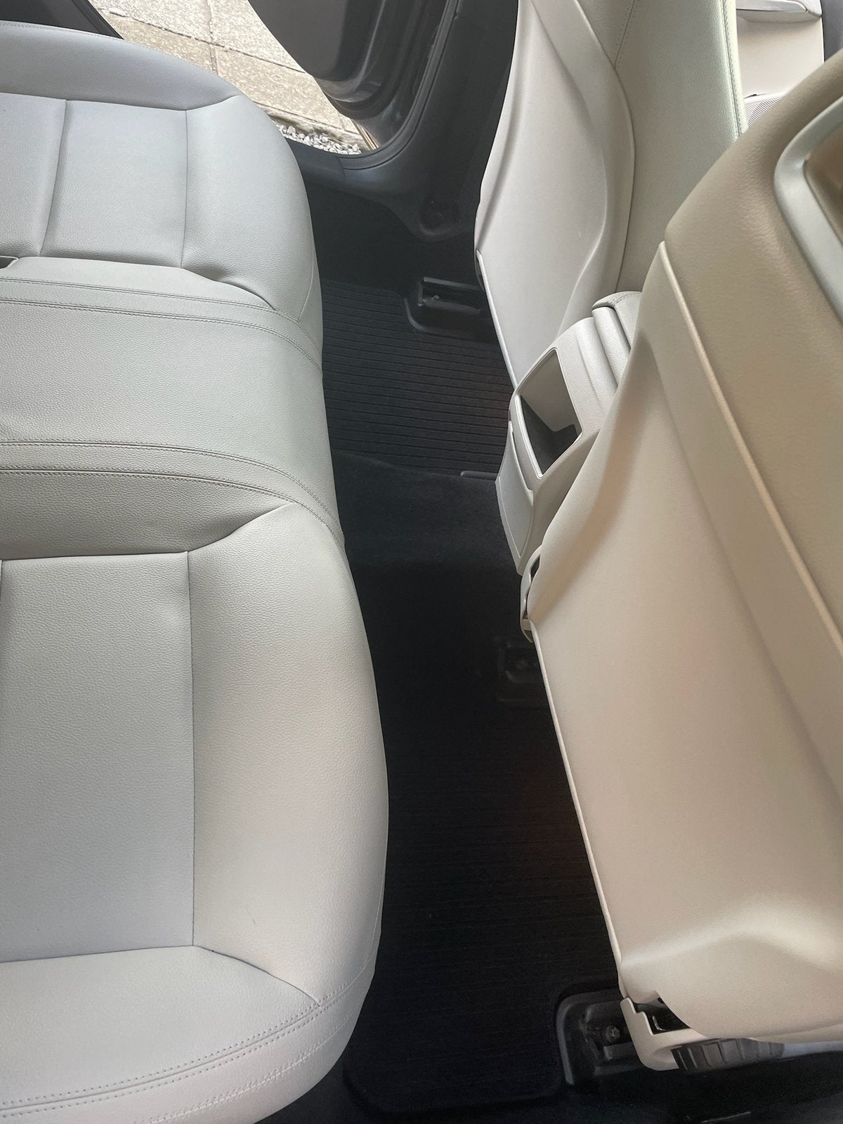 Mercedes CLA 180D - tres bel etat! Tres econome!, Beige, Leder, Particulier, Zilver of Grijs