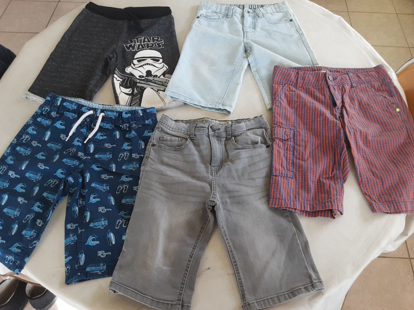 6 chorten maat 134
In goede staat
14€ voor 7stuks
Ook per st, Enfants & Bébés, Vêtements enfant | Taille 134, Enlèvement ou Envoi