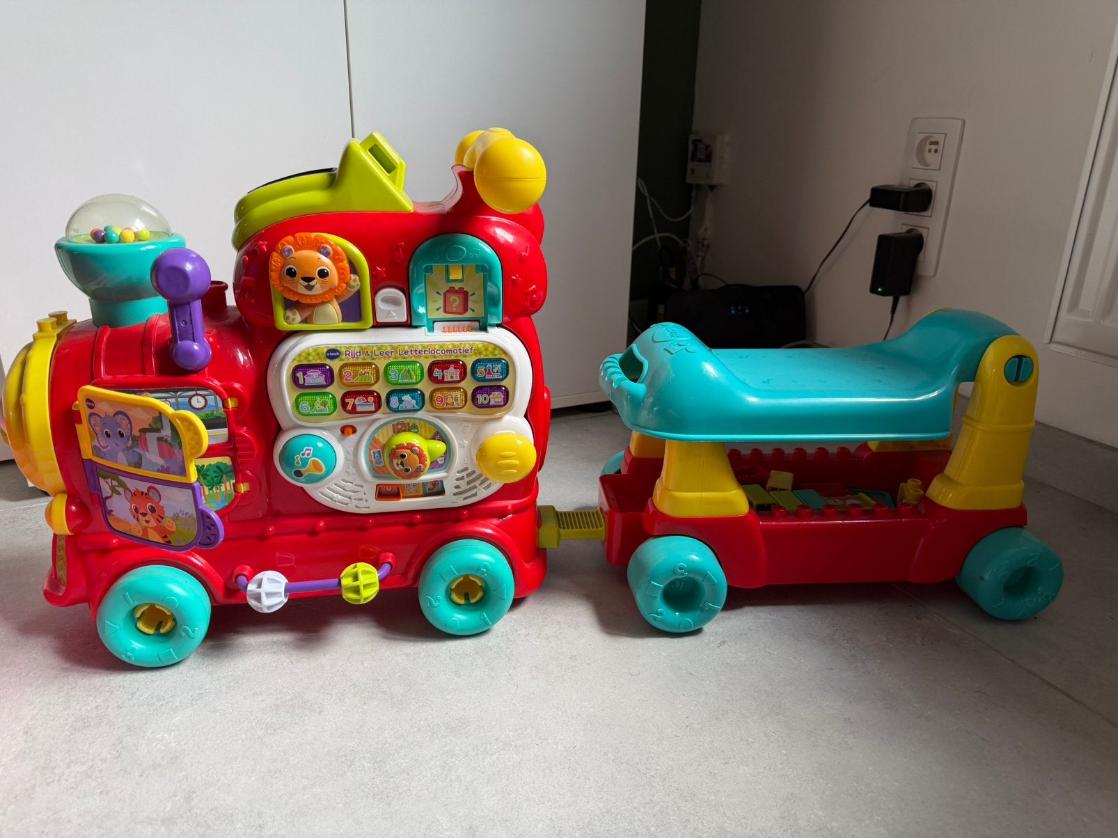Vtech locomotief trein, Ophalen, Gebruikt, 6 maanden tot 2 jaar