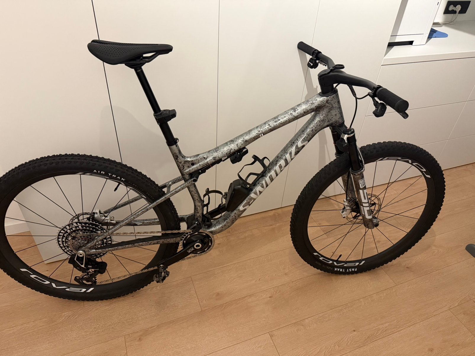 S-Works epic 9 maat L, Vélos & Vélomoteurs, Enlèvement