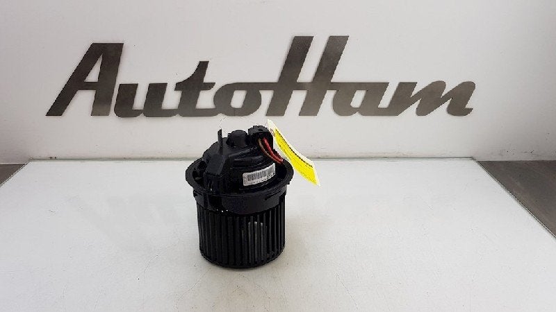 VENTILATEUR RADIATEUR MOTEUR Dacia Sandero III (01-2019/-), Utilisé, Dacia